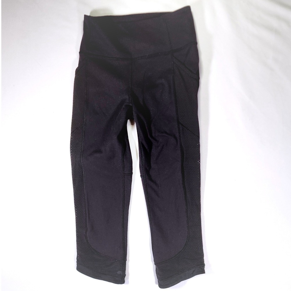 Lululemon Black High Rise Crop Leggings Mesh Reflective Pockets Small